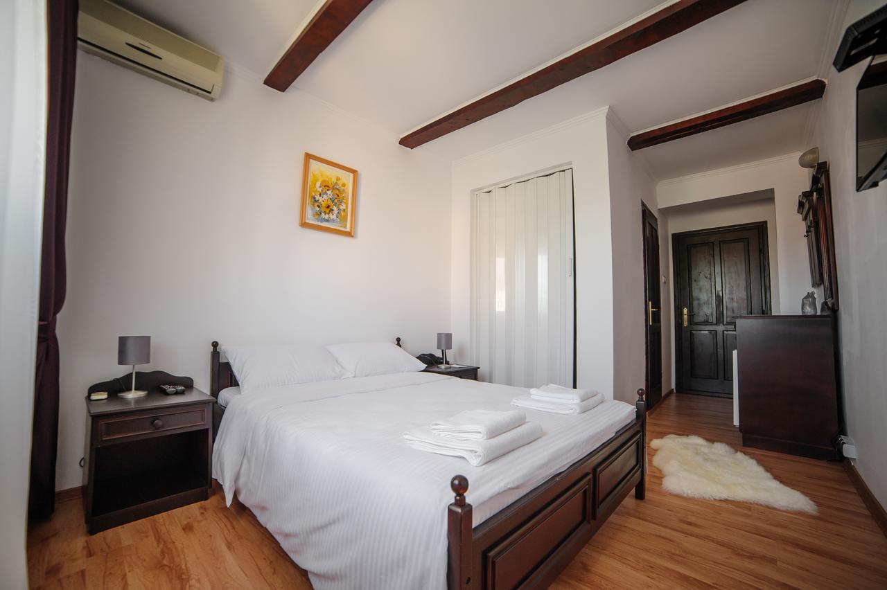 Hotel Gala Oradea Kamer foto